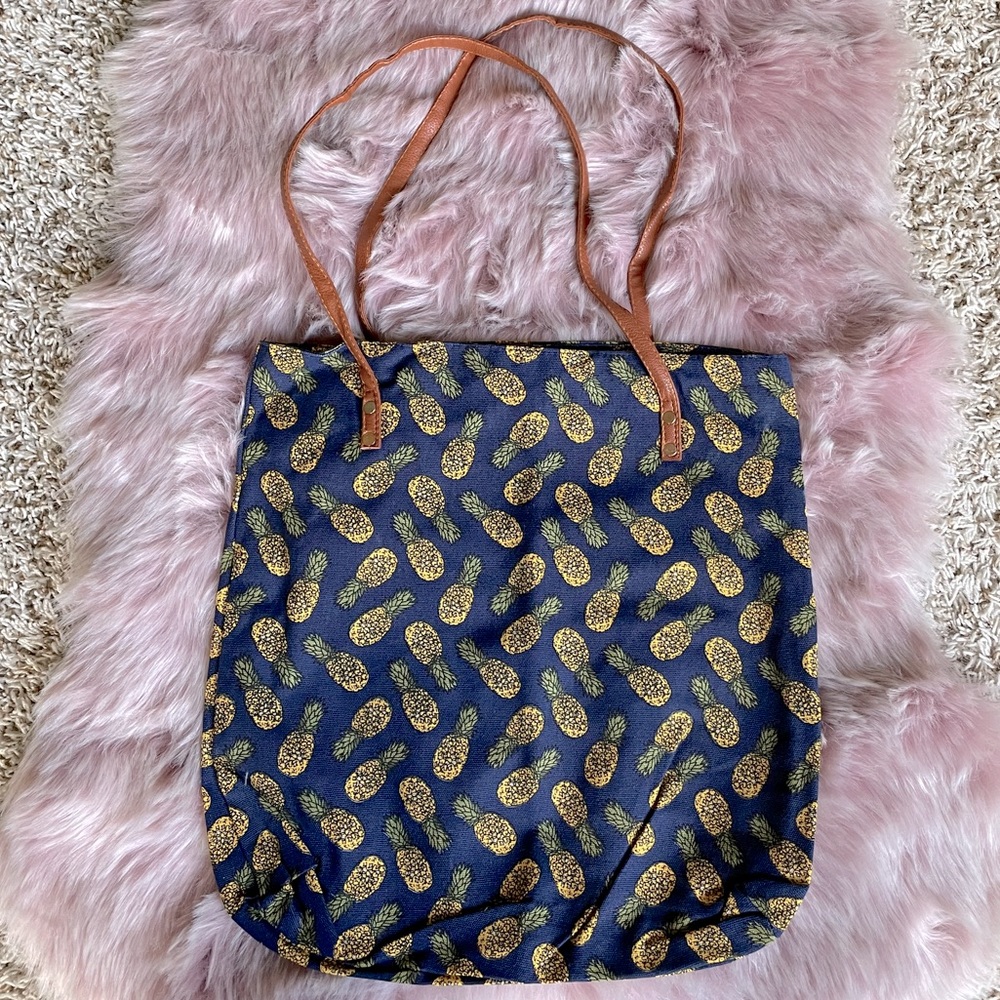 Pineapple Patterned Tote Bag